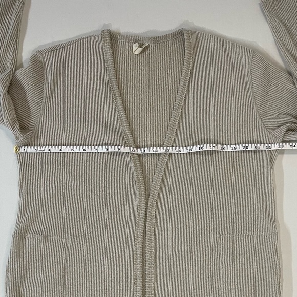 Aeropostale Maxi Length Cardigan Sweater,Low Calf, Beige, Size Medium - Picture 4 of 10